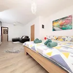 Holiday House Fontanele