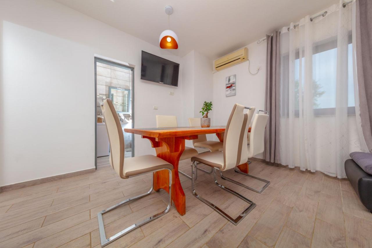 Počitniška hiša House Fontanele